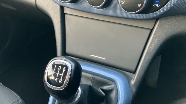 Hyundai i10 1.2 Premium 5dr Petrol Hatchback